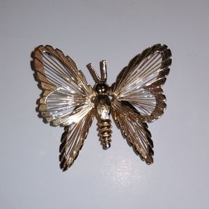 Vintage Monet Filigree Gold Tone Butterfly Brooch
